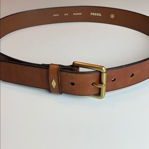 Fossil belt size medium brown leather gold buckle